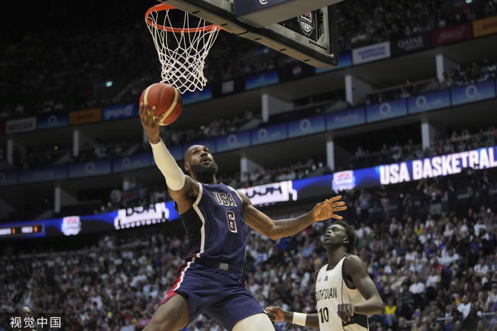 更彰显了中 更彰显了中