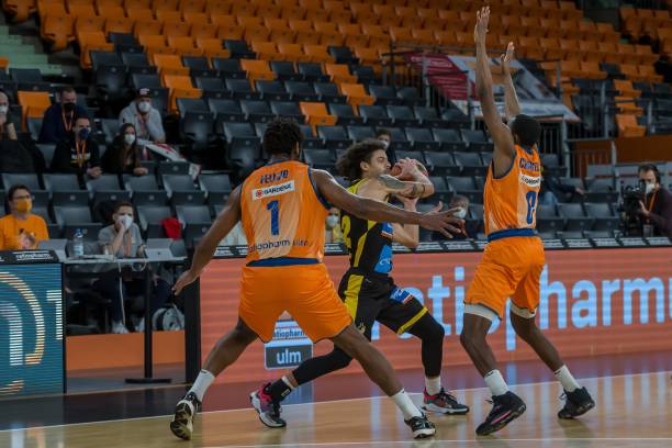 次采访中表 次采访中表