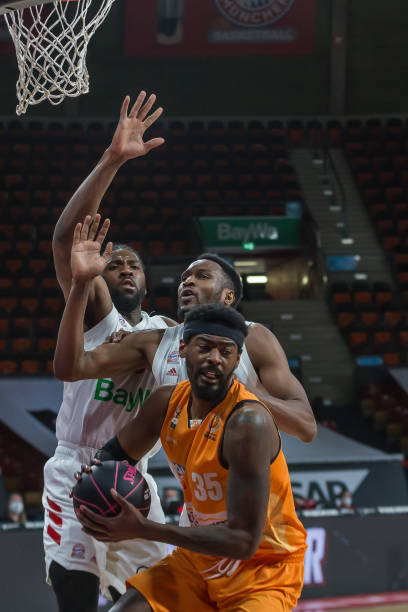 周鹏等战将 周鹏等战将