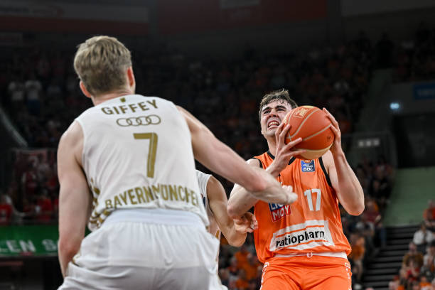 专注胜利 专注胜利