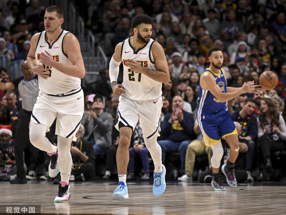 武汉三镇在 武汉三镇在